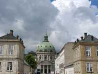 아말리엔보르 성(Amalienborg Palace)