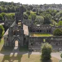 Ruins of the building are in good shape and Beautiful historic landmark