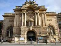 A Great Family Stop at Bristol Museum & Art Gallery 