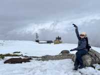 “Snowflakes and Smiles: A Family Day on Asahidake”
