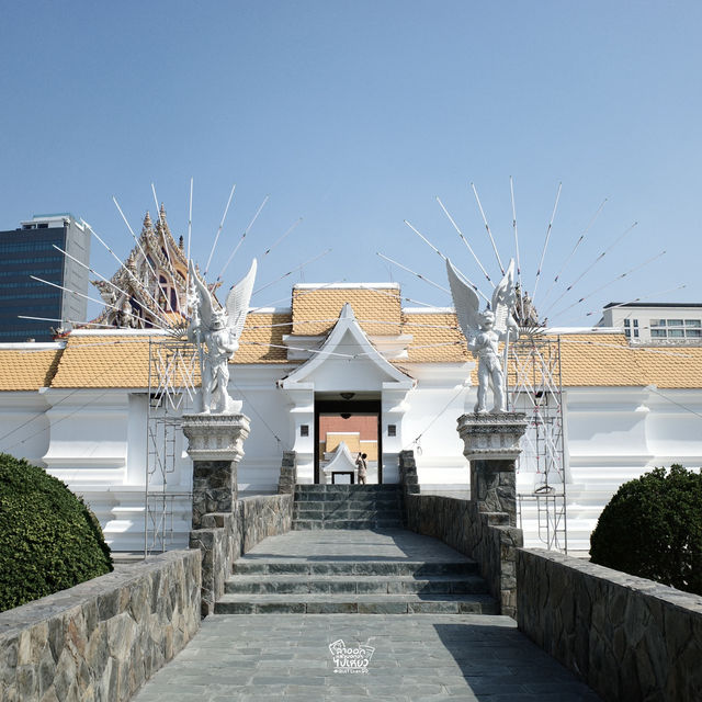 "วัดสวยสุด UNSEEN ย่านพระราม 3"