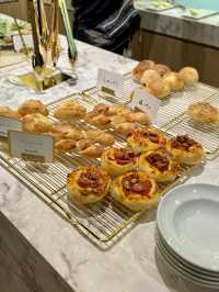 【大阪・梅田】洗練された空間で楽しむ贅沢なビュッフェ「TOMMY STEAKHOUSE & BUFFET 梅田店」