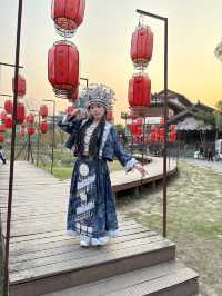 **📸【南寧相思小鎮旅拍攻略】民族風服飾寫真，隨手一拍都是大片！** 