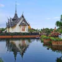 เดิน🚶‍♀️ชมเมืองโบราณในโซนไฮไลท์