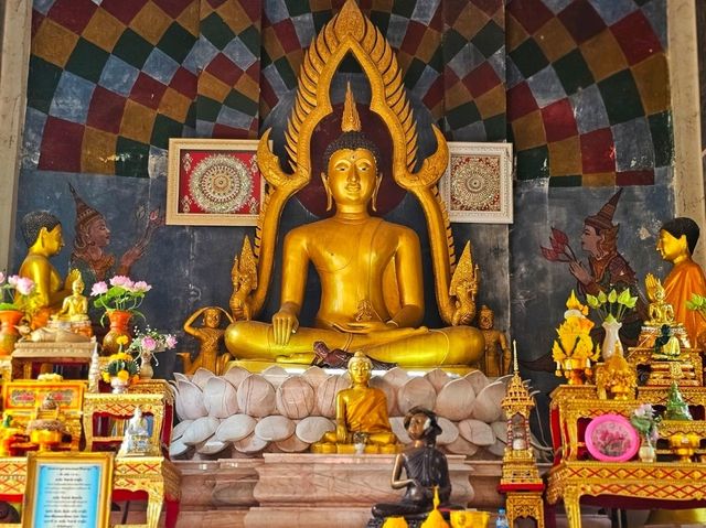 วัดเขาพระอังคาร