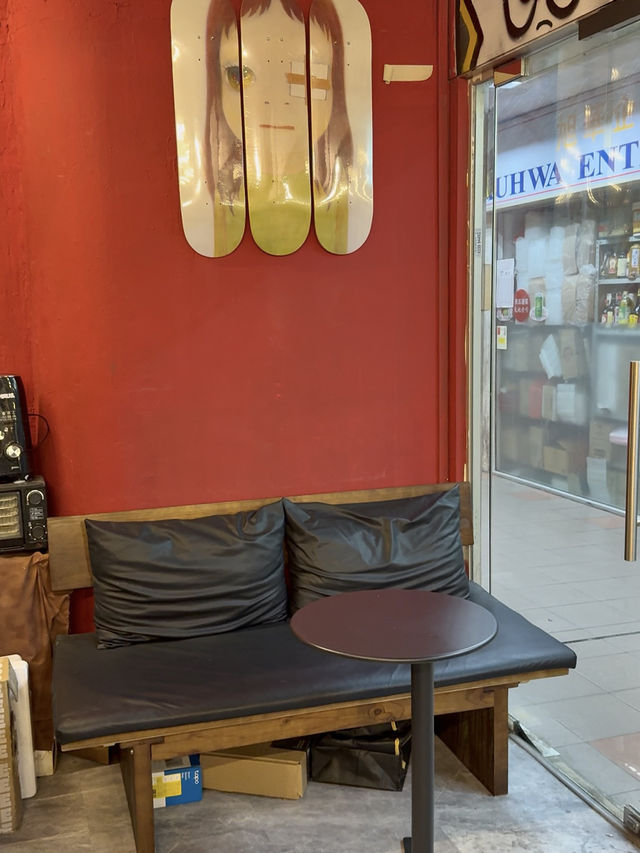 Matcha Vibes and Vintage Finds at Haus Coffee, Golden Mile Tower