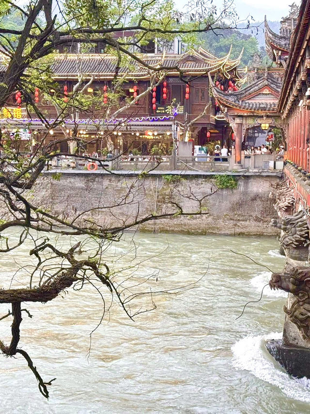 marvel of living history in Dujiangyan.