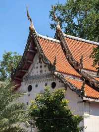 วัดตองปุ จังหวัดลพบุรี