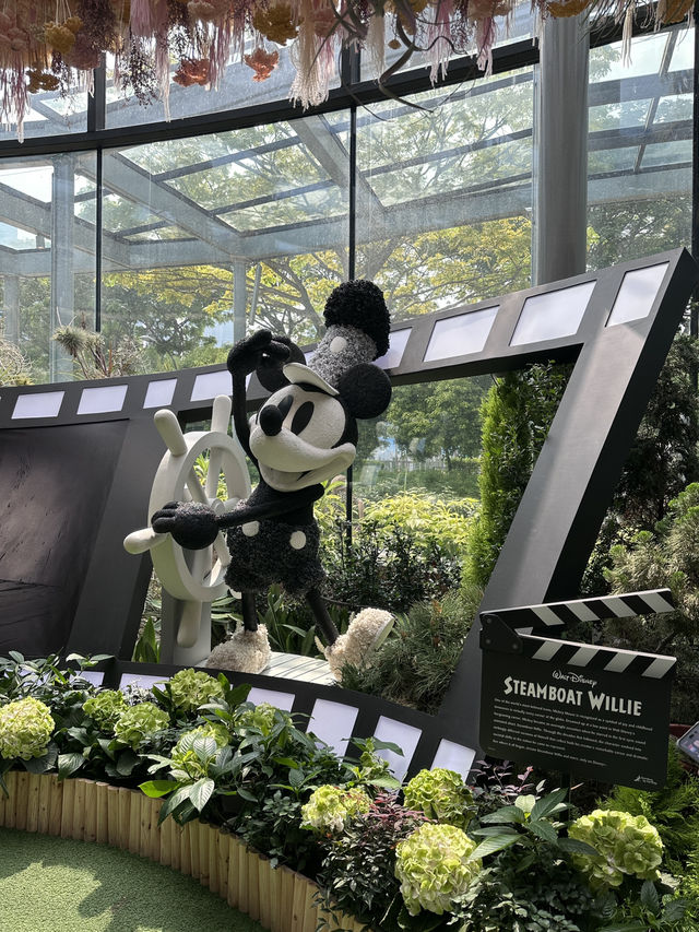 แหล่งท่องเที่ยวยอดฮิต Garden by the bay 🇸🇬