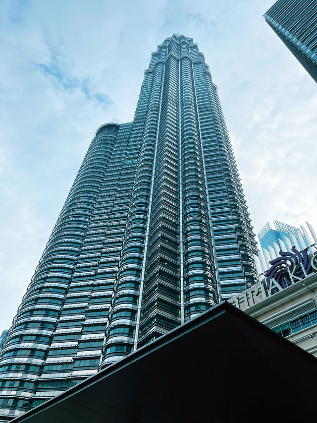 Petronas Twin Towers – KL’s Iconic Marvel Not to Be Missed 