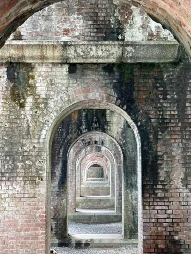 南禅寺の境内にあるひときわ存在感を放っている水路橋🧱🤩