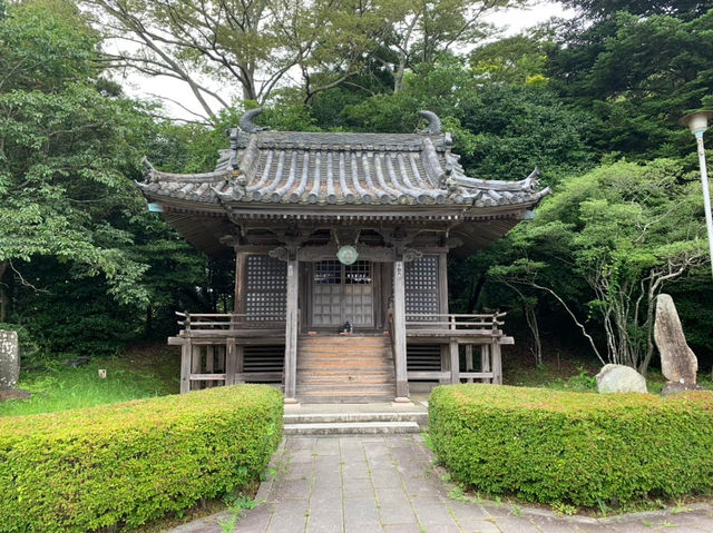 出会いの橋と呼ばれるパワースポット🫣⛩松島海岸に浮かぶ朱色の橋💓