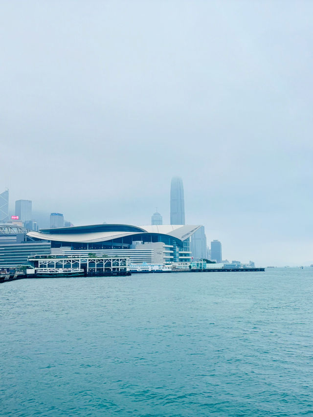 【灣仔】海濱站：退役烏蠅頭列車打卡熱點