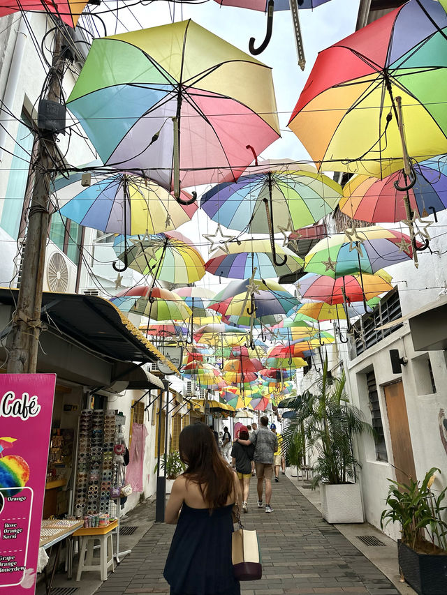 Discover Armenian Street 🇲🇾: A Cultural and Culinary Haven in Penang 