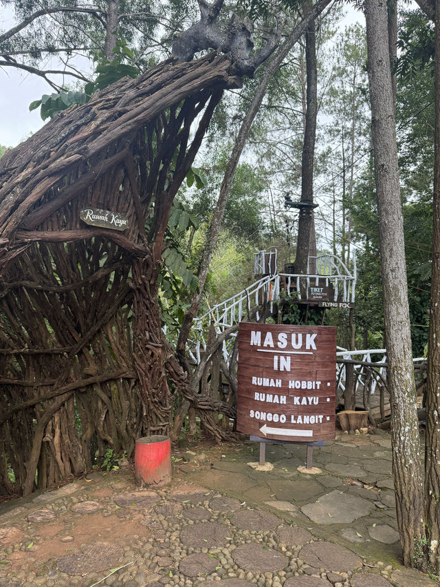 Mangunan Hobbit Park, Yogyakarta