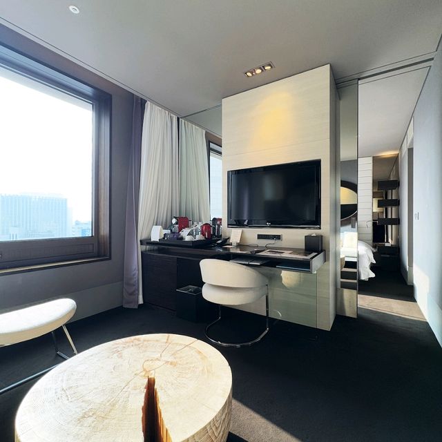 THE PLAZA Seoul, Autograph Collection – 城內精品泳池