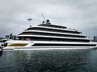 Unforgettable Halong Bay Escape on the Ambassador Luxury Cruise