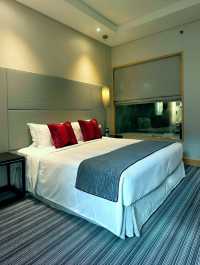A Wonderful Vacation with Friends at Carlton Hotel Singapore - Stylish Comfort & Perfect Location. 