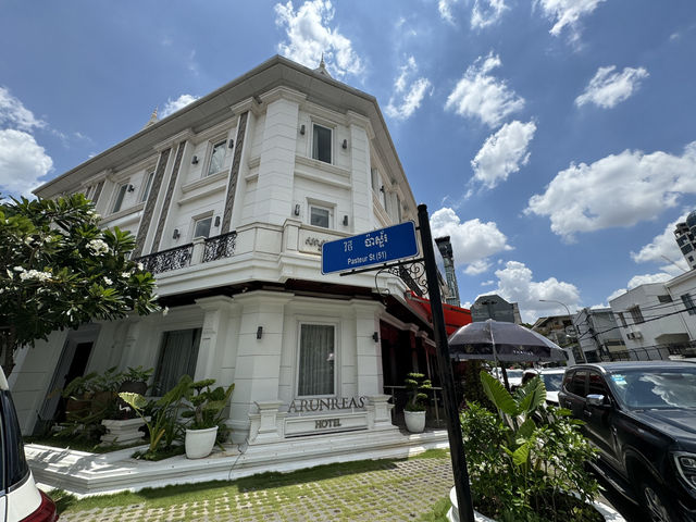 A French Farewell: Khéma Restaurant Pasteur, Phnom Penh