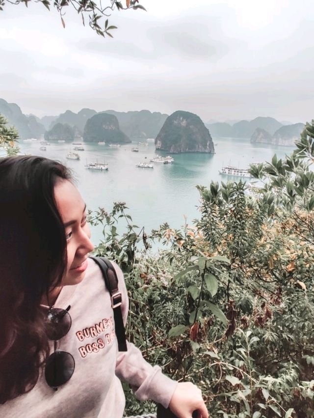 Waking Up in a Dream – Halong Bay with Silversea Cruise ⛵
