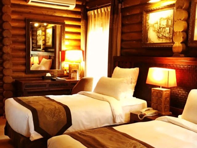 🍃✨ Philea Resort & Spa Melaka – Sleep in a Wooden Wonderland! 🏡🌿