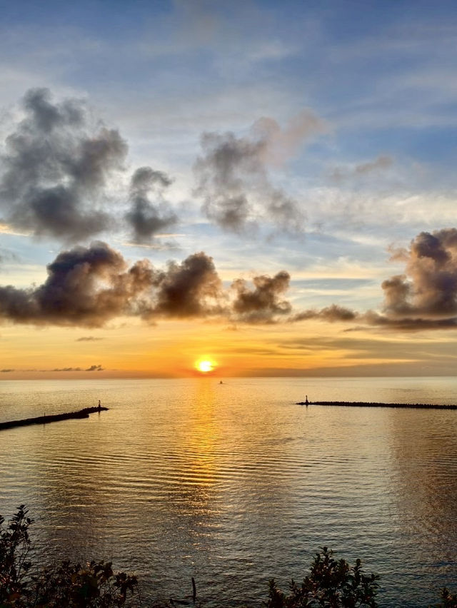 約在「旗津」夕陽下