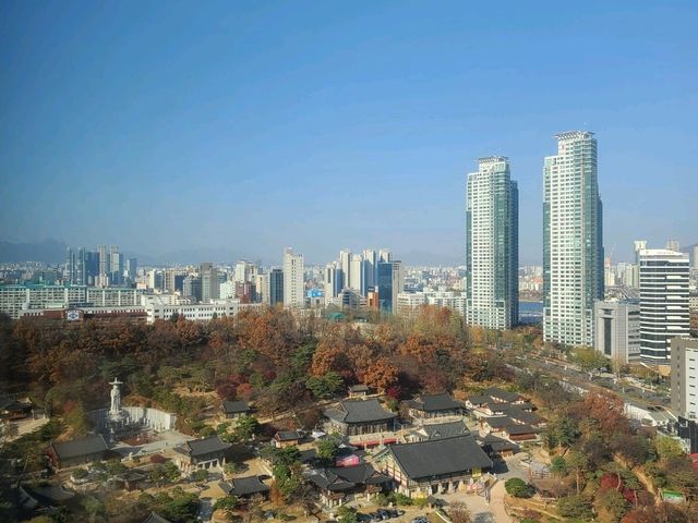 인터컨티넨탈 서울 코엑스 템플 뷰 룸(스파이어)