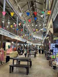 ตลาด ๑๐๐ ปี เลเจนด์ สยาม พัทยา 