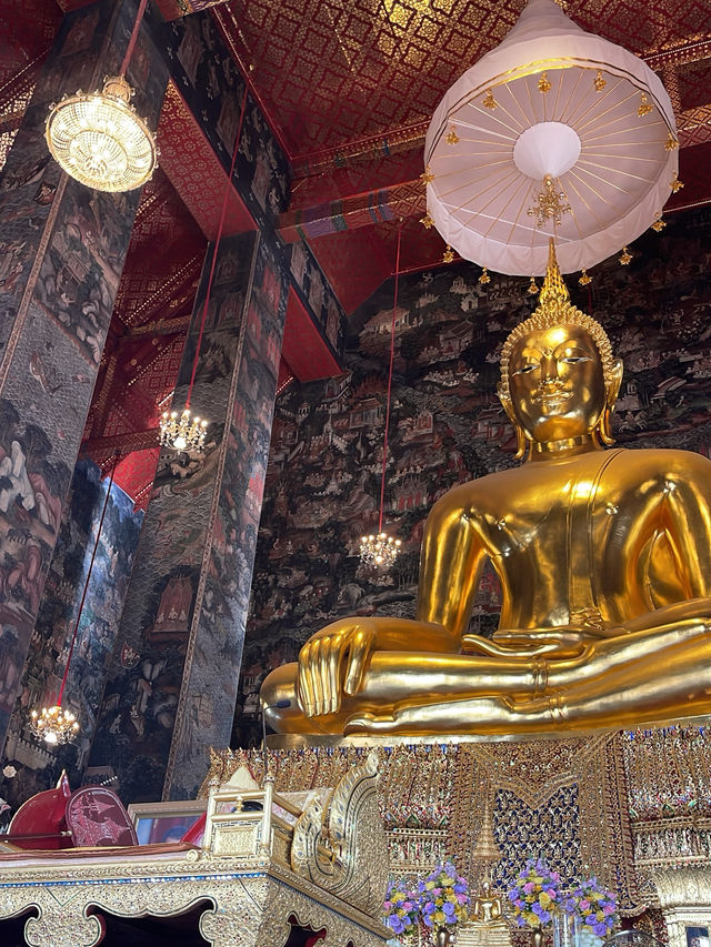 Wat Suthat Thep Wararam Ratchaworamahawihan 
