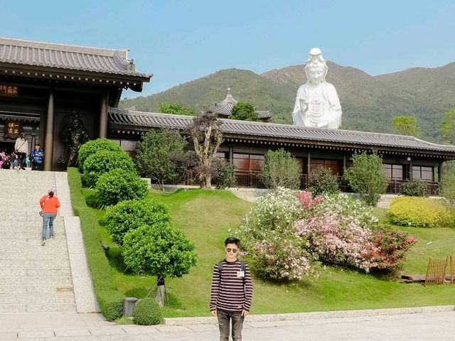 วัดซีซ่าน (Tsz Shan Monastery)