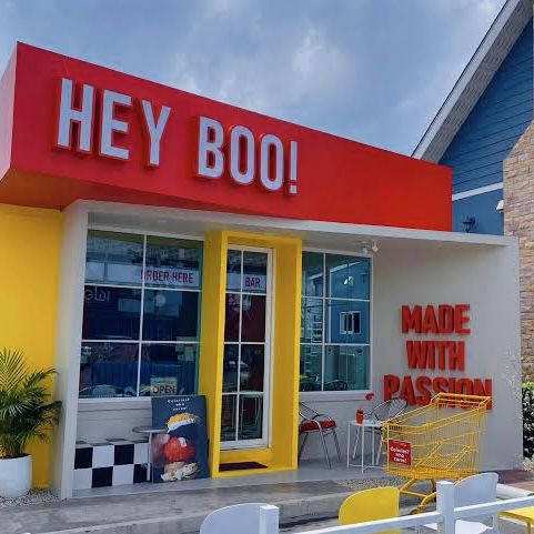 Hey Boo! 