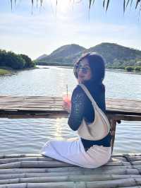 สภากาแฟ กตอ. – คาเฟ่ลับที่ปกคลุมไปด้วยภูเขา