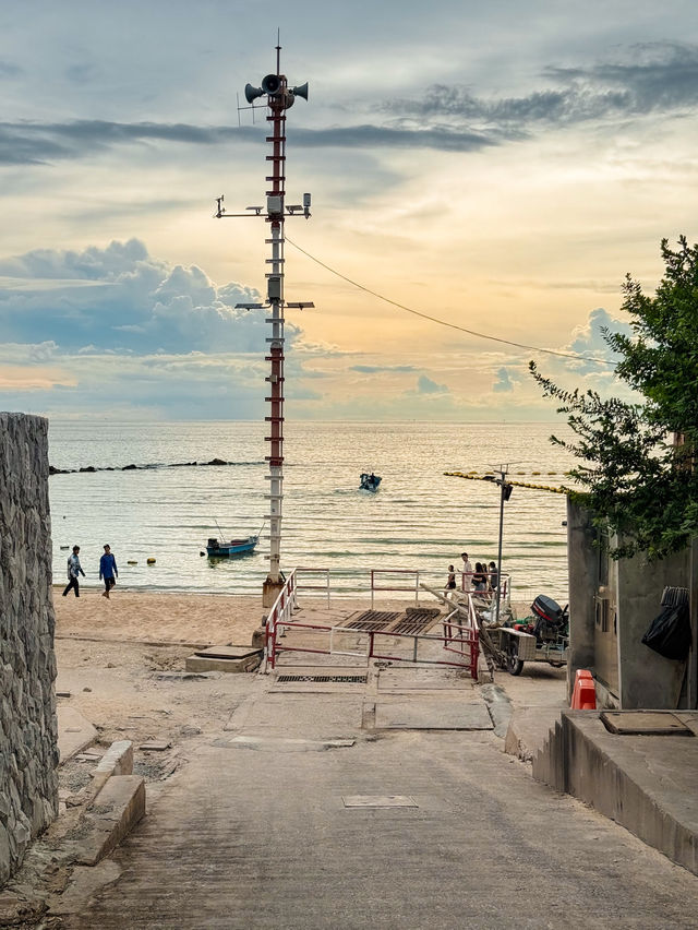 หาดลับ พัทยา