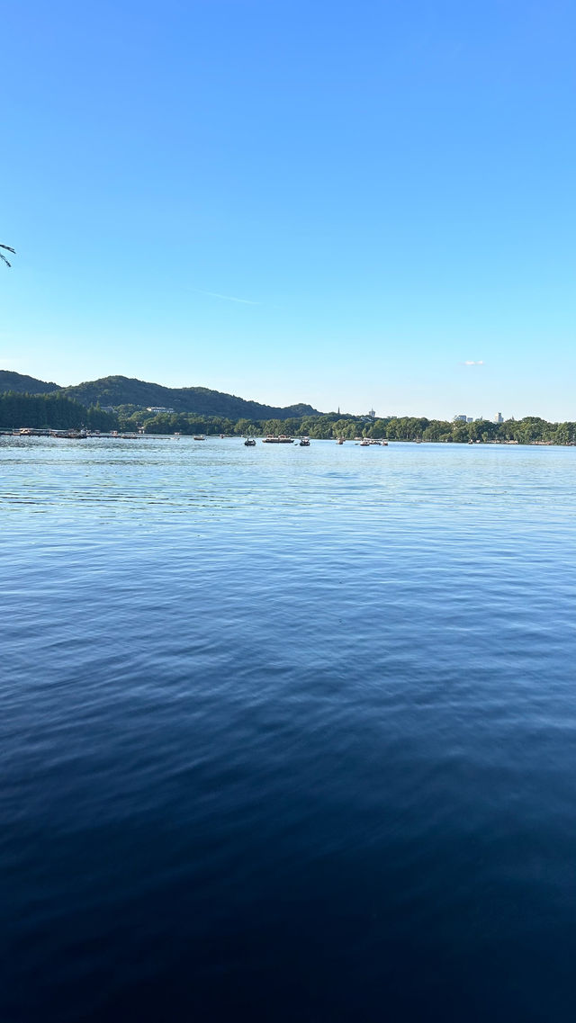 🌿漫遊杭州西湖｜一場與詩意風景的約會，一場心靈出走的行程