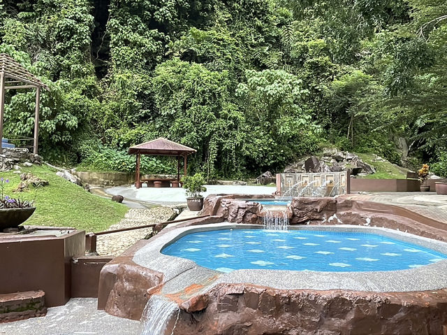 A moment of tranquility in the heart of Penang👫🥰😎