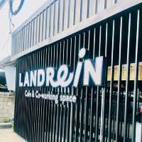 📍 Landrein Cafe & Co-working Space | สมุย