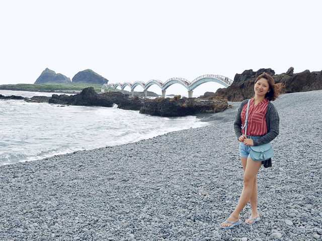 🌊 Walking Above the Waves at Sanxiantai (三仙台)