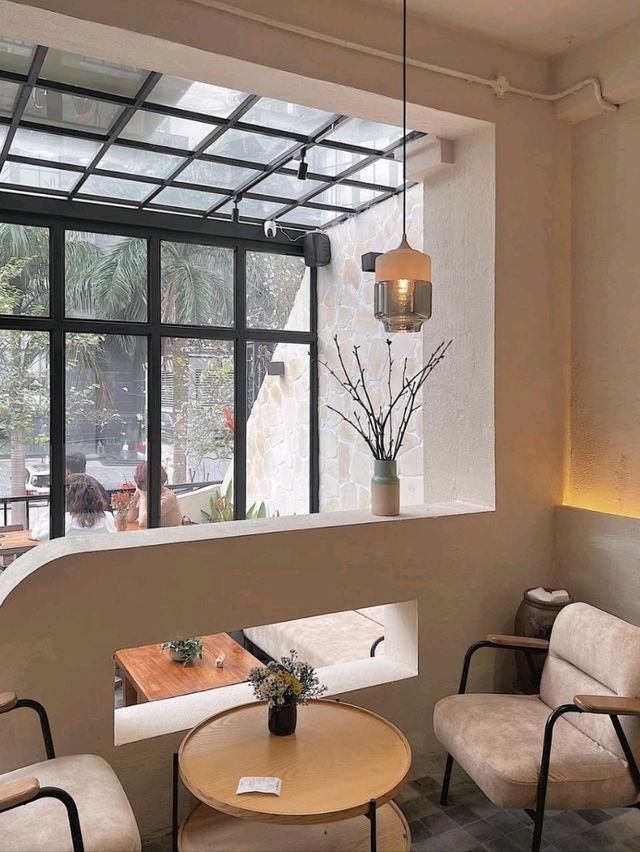 Noori Cafe & Bistro