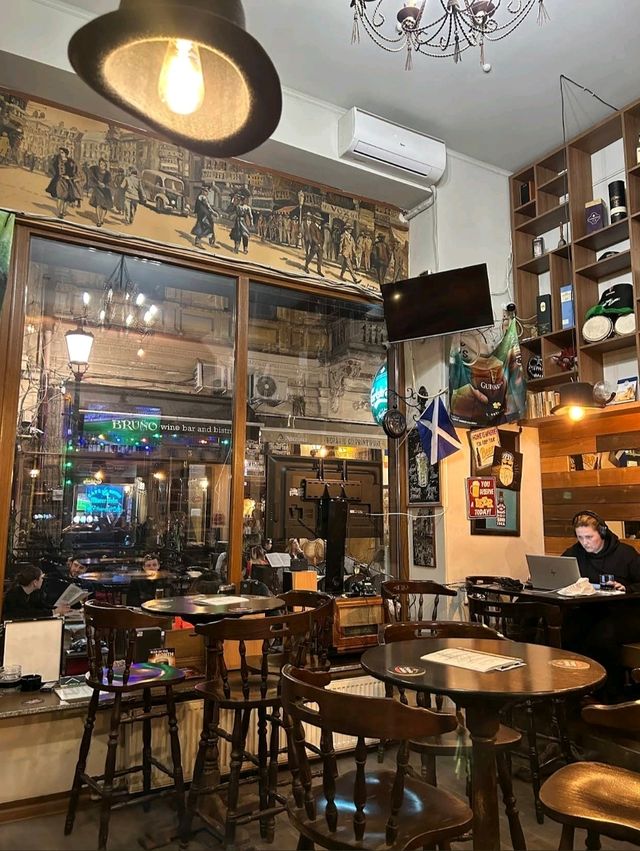 Boulevard Pub