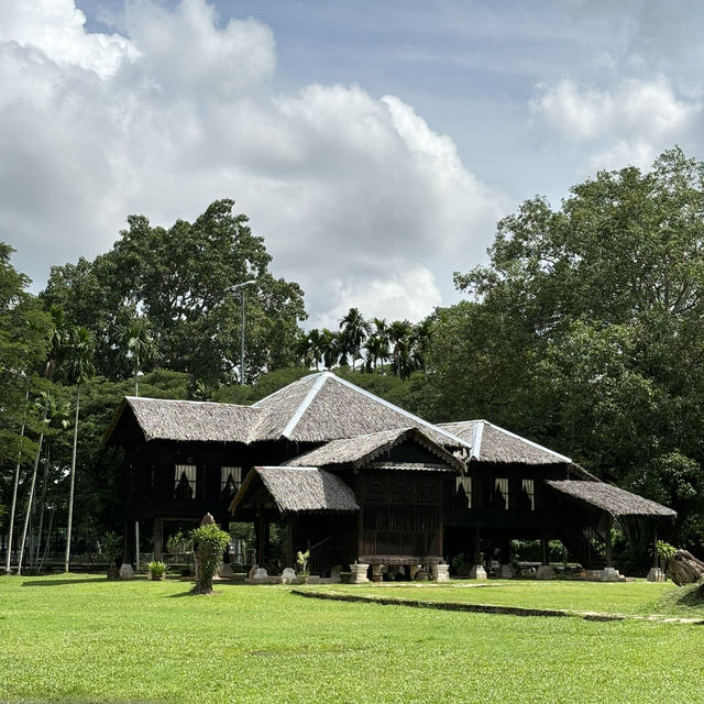An authentic malay traditional house - it’s almost 100 years old!