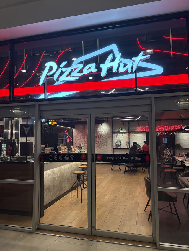The Pizza Hut in Jungceylon Patong
