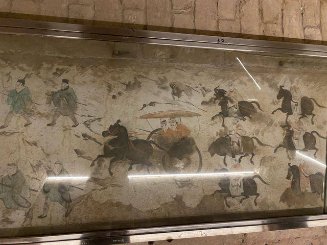⚰️🏛️ Underground Time Travel: Luoyang Ancient Tombs Museum