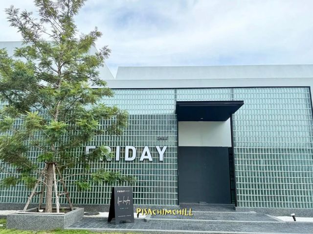 Friday Everyday สัตหีบ