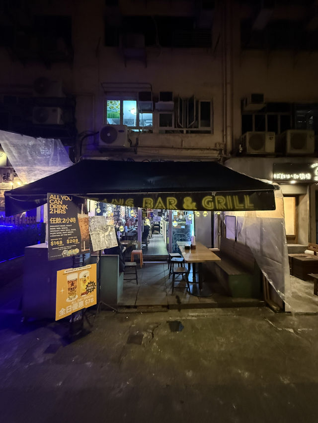 港島東巷仔串燒小店