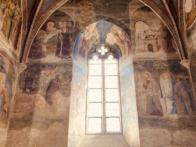 A Solo Journey Through Time: Exploring the Palais des Papes in Avignon