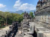 บุโรพุธโธ (Borobudur)