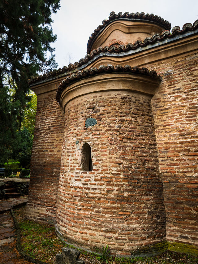 บินไกลครึ่งโลก เพื่อ Boyana Church  บินไกลครึ่งโลก เพื่อ Boyana Church