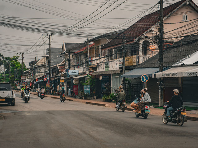 Luang Prabang Stroll