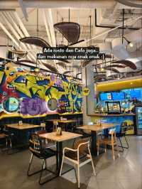 Review Hotel Yell Beachwalk Kuta Bali