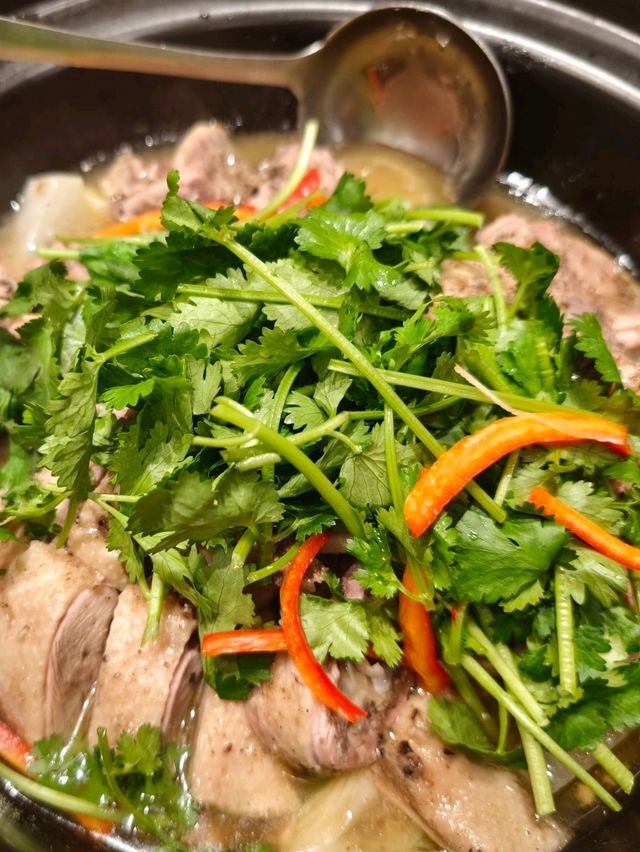 【海悅華宴】裝潢豪華,食物美味,服務稱心！
